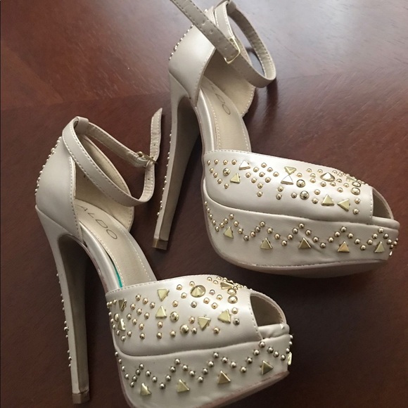 Aldo cream coloured heels! Size 6 - Picture 2 of 2